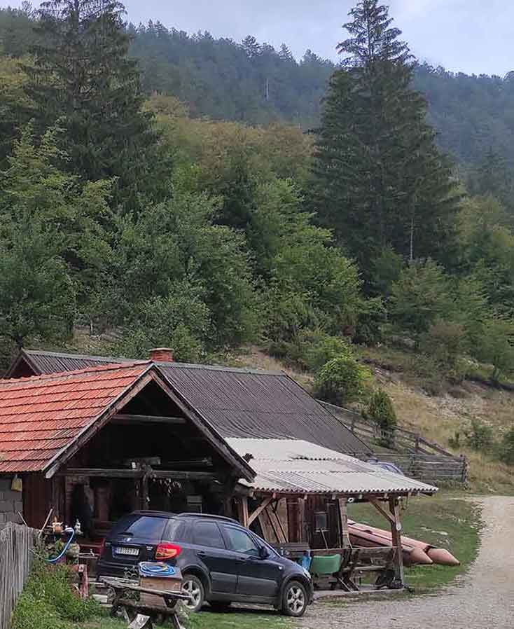 vila-lane-tara-parking